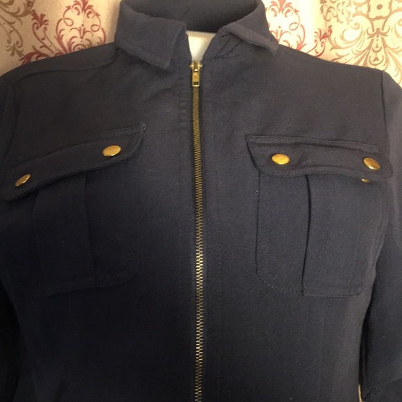 Nicci - Picture 2 of 6